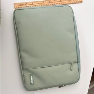 Sage Green Laptop Sleeve